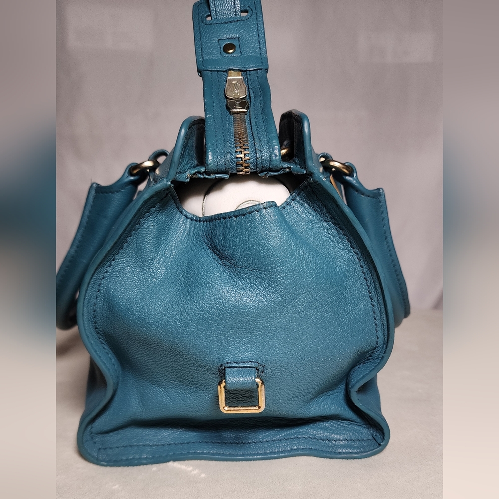 Yves Saint Laurent small cabas 2 way (orig strap not incl). Minor corner wear. - Picture 3 of 16